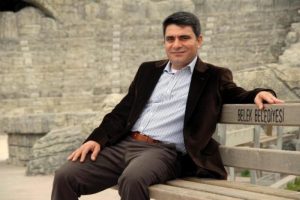 Yavru geyik korkudan &ouml;lm&uuml;ş