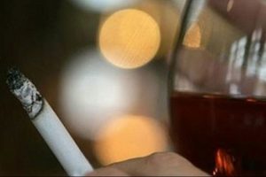 Sigara i&ccedil;mek kira s&ouml;zleşmesinde fesih sebebi