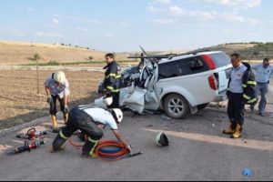 Cip ile TIR &ccedil;arpıştı: 1 &ouml;l&uuml;