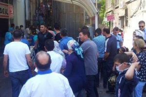 Hasta yakınları polisle kavga etti