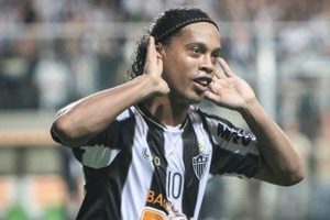 Kartal'ın Ronaldinho hayelleri bitti!