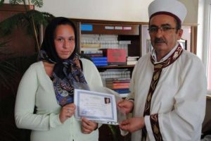 Alman gen&ccedil; kız M&uuml;sl&uuml;man oldu