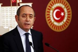 "Erdoğan Cumhurbaşkanlığına se&ccedil;ilemez"