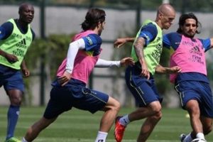 Meireles takımdan ayrı &ccedil;alıştı