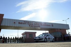 Ergenekon'da karar &ouml;ncesi operasyon