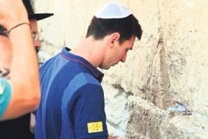 Messi'den &ccedil;ık konuşulacak poz