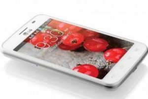 D&uuml;nyanın ilk &uuml;&ccedil; SIM kartlı telefonlar