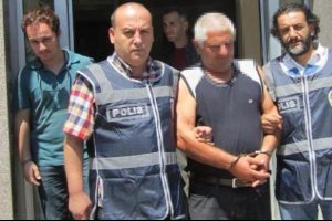 G&uuml;rc&uuml; dolandırıcı yakalandı