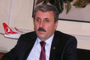 Destici'den darbe meraklılarına uyarı
