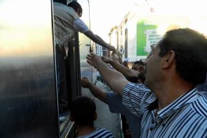 Mobil fırın Suriye yolunda
