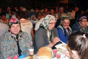 Bu iftar farklı k&uuml;lt&uuml;rleri bir araya getirdi