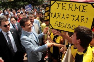 Bakan Kılı&ccedil;'dan spor kul&uuml;plerini &uuml;zen a&ccedil;ıklama