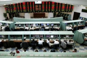 Borsa 74.000'in &uuml;zerinde tutundu