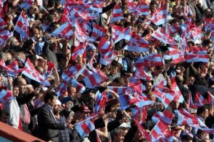 Trabzonsporlu taraftarlara şok haber!