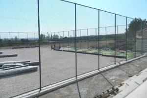 Hask&ouml;y Mahallesi'ne modern halı saha