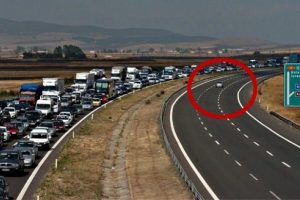 TEM otoyolunda 15 kilometrelik kuyruk