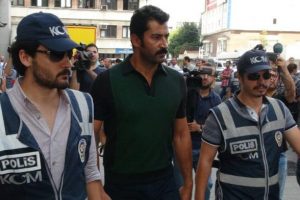Kenan İmirzalıoğlu ceviz ve fıstık istemiş