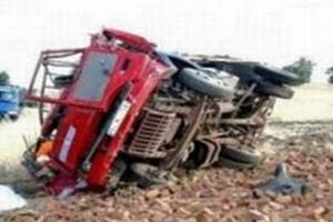 Sakarya'da feci kaza: 14 yaralı!