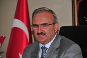 Yeni vali Van'a veda etti