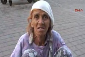 Bayram sabahı yaşlı kadına yapılır mı?