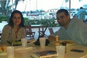 Eşini &ouml;ld&uuml;rd&uuml;, fotoğrafını Facebook'ta paylaştı