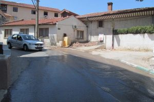 Bursa'da kaplıca suları yollara akıyor