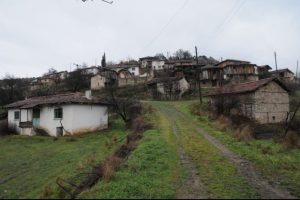Bursa'nın hayalet k&ouml;y&uuml; bu bayram da boş kaldı