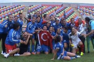 Konak Belediyespor'dan tarihi başarı