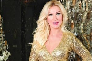 Seda Sayan o t&uuml;rk&uuml;y&uuml; s&ouml;yledi