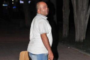&Ouml;nce bı&ccedil;akladılar sonra gasp ettiler