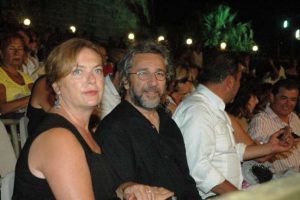 Can D&uuml;ndar nerede yazacak?