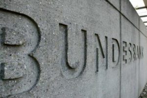 "Yunanistan'ın yeni pakete ihtiyacı olacak"