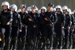 Polise 44 milyon liralık &ouml;zel &ouml;denek!