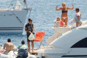 &Uuml;nl&uuml; &ccedil;ift korku dolu dakikalar yaşamış!