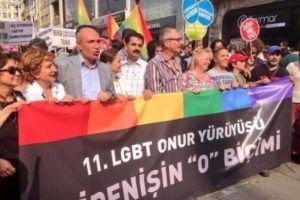 Yeni anayasada eşcinsellere g&uuml;vence var