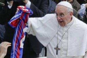 Papa'nın futbol merakı