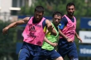 Fenerbah&ccedil;e'de Egemen geri d&ouml;nd&uuml;
