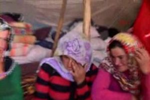 Aynı aileden 13 &ccedil;ocuğun da dişi yok