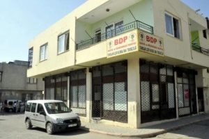 BDP temsilciliğine silahlı saldırı