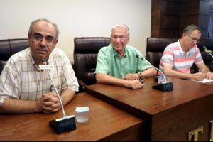 "H&uuml;k&uuml;met medyayı tekelleştirmek istiyor"