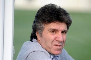 Samsunspor Roberts ile yolları ayırıyor