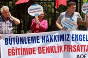 A&Ouml;F'l&uuml; &ouml;ğrenciler a&ccedil;lık grevine gidiyor