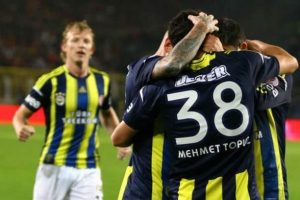 Fenerbah&ccedil;e'de b&uuml;y&uuml;k kriz!