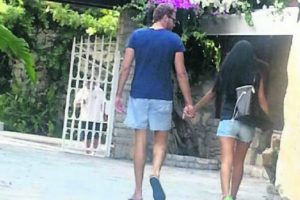 Survivor Fatmag&uuml;l yeni aşkıyla yakalandı