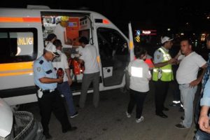 Bursa'da hasta taşırken hastanelik oldular
