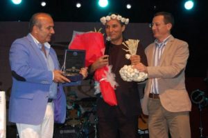 Rafet El Roman sarımsak kralı se&ccedil;ildi