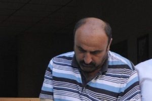 200 bin lirayı zimmetine ge&ccedil;irdi