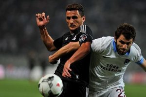 Beşiktaş'ta Mustafa Pektemek şoku