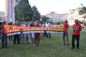 TMMOB yasasını protesto i&ccedil;in y&uuml;r&uuml;yorlar