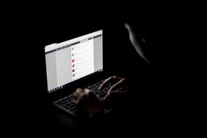 Facebook bitti, sıra Twitter'a geldi